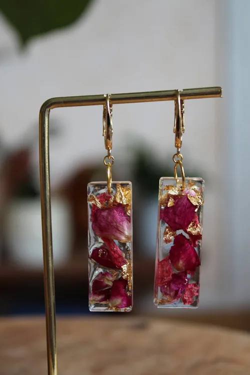 Boucles d'oreilles en acier inoxydable, résine et fleurs séchées
